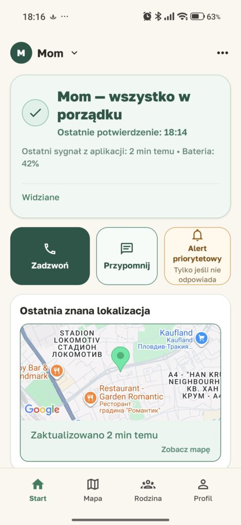 Widok dla rodziny pokazuje status, ostatnią znaną lokalizację i poziom baterii